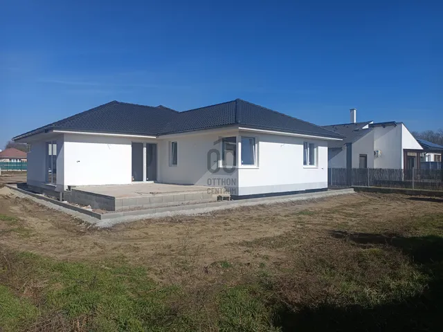 Eladó ház Debrecen, Józsa 144 nm