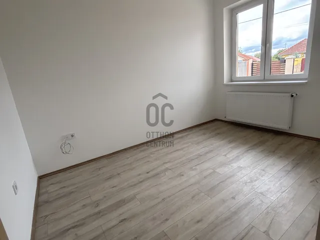 Eladó ház Hajdúsámson, Sámsonkert 102 nm