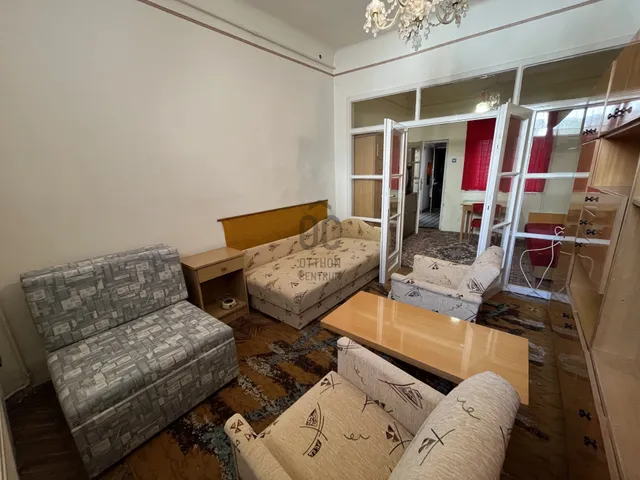 Kiadó ház Debrecen, Belváros 35 nm