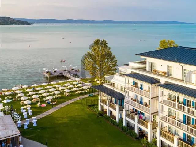 Eladó lakás Szántód 63 nm