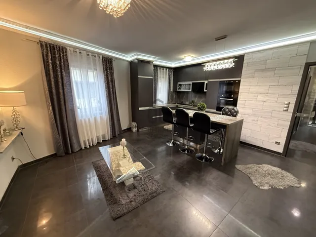 Eladó lakás Debrecen, Belváros 73 nm