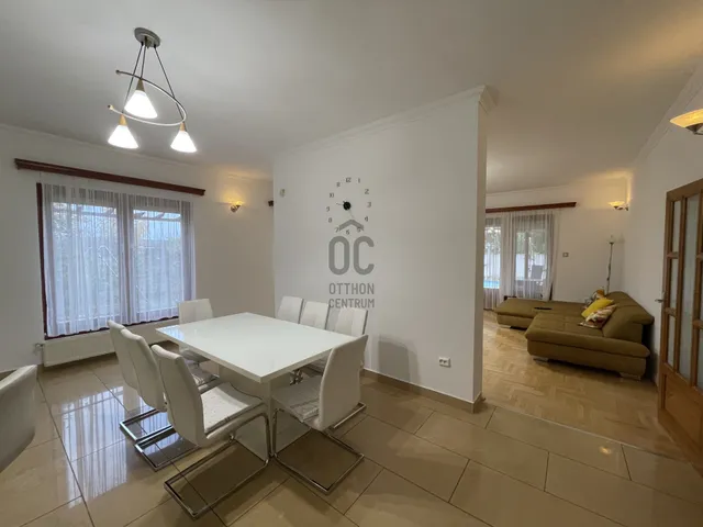 Eladó ház Debrecen, Biharikert 200 nm