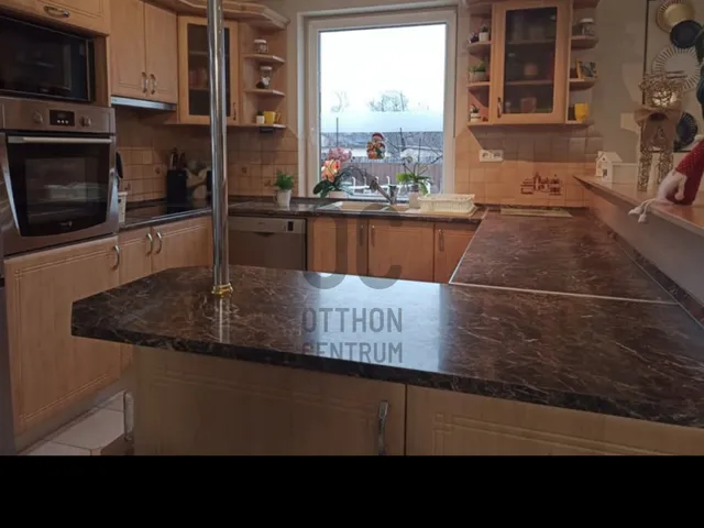 Eladó ház Debrecen, Kerekestelep 145 nm