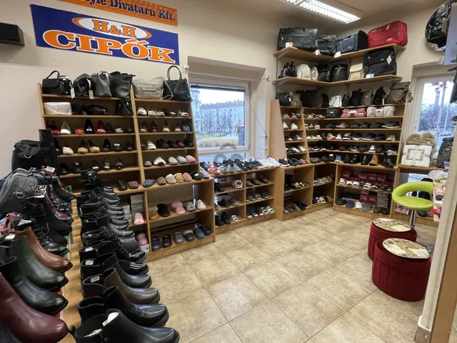 Eladó kereskedelmi és ipari ingatlan Debrecen, Belváros 131 nm