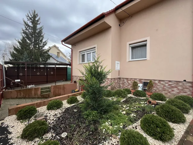 Eladó ház Debrecen, Lencztelep 160 nm