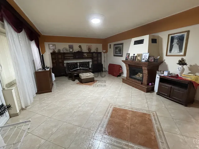 Eladó ház Debrecen, Csapókert 250 nm