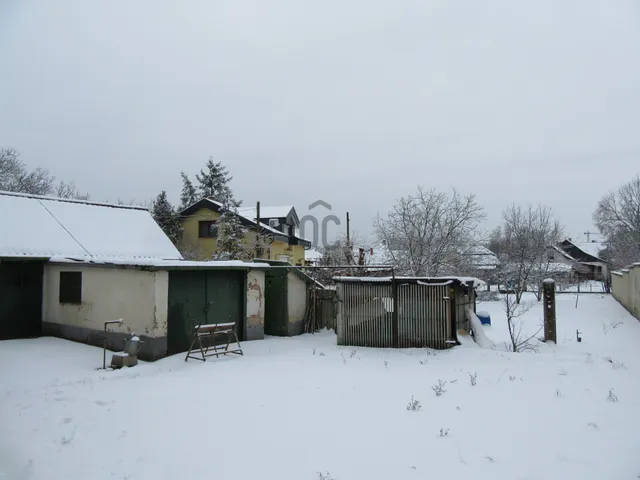 Eladó telek Debrecen, Falóger 75 nm