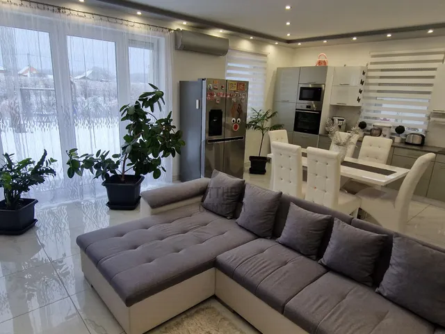 Eladó ház Mikepércs 102 nm