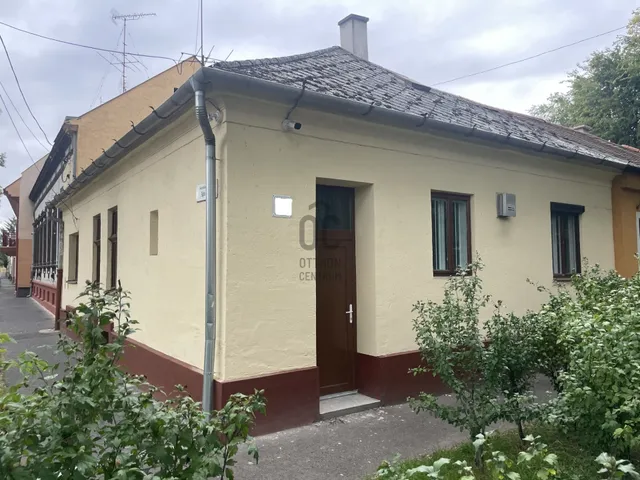 Eladó lakás Debrecen, Óváros 83 nm