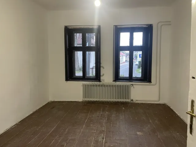 Eladó lakás Debrecen, Óváros 83 nm