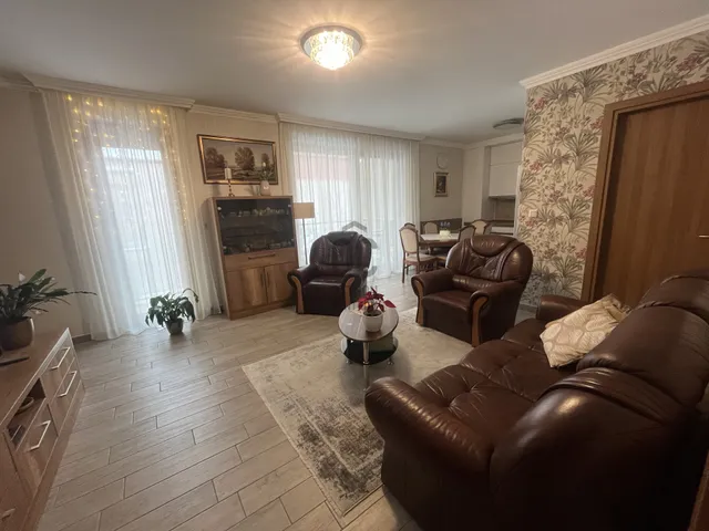 Eladó lakás Debrecen, Belváros 77 nm