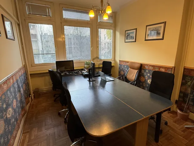 Eladó kereskedelmi és ipari ingatlan Debrecen, Belváros 120 nm