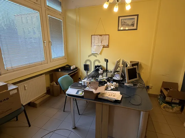 Eladó kereskedelmi és ipari ingatlan Debrecen, Belváros 120 nm