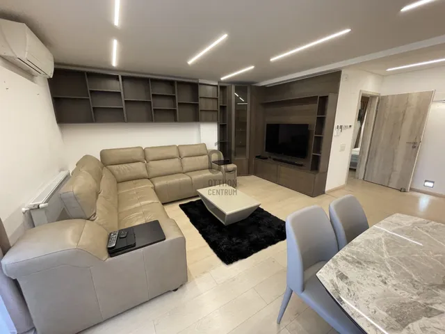 Eladó lakás Debrecen, Belváros 111 nm