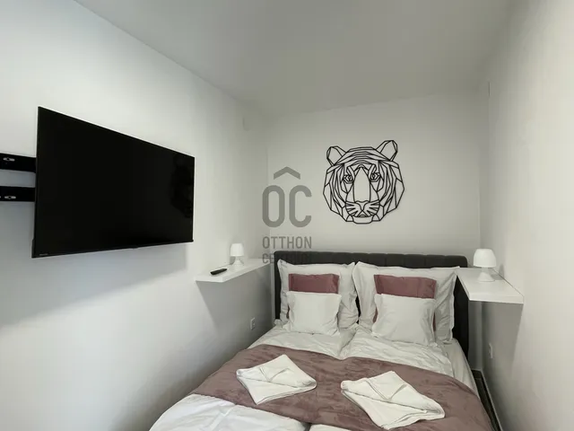 Kiadó ház Debrecen, Óváros 25 nm