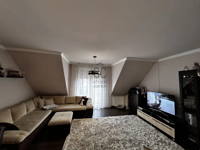 Eladó lakás Debrecen, Széchenyikert 85 nm