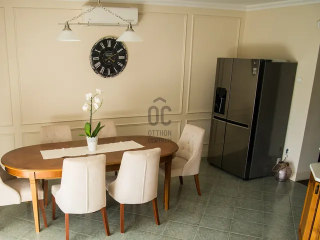 Eladó ház Debrecen, Nagyerdő 276 nm