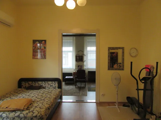 Eladó ház Debrecen, Óváros 250 nm