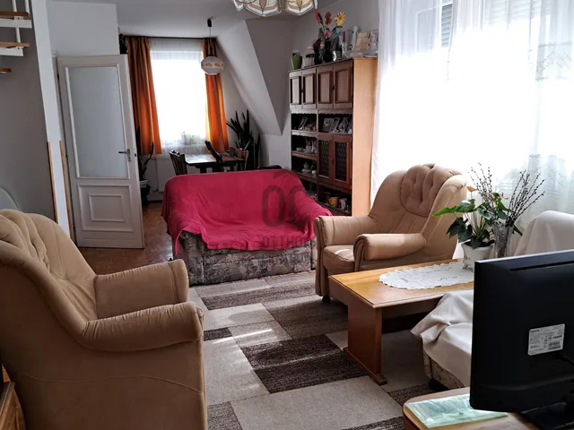 Eladó lakás Debrecen, Széchenyikert 75 nm