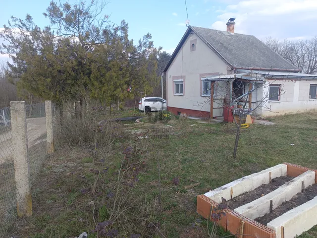 Eladó ház Debrecen, Haláp 35 nm