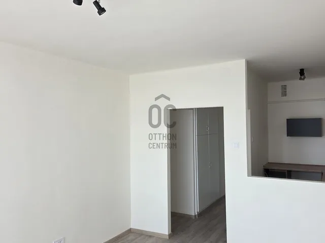 Eladó lakás Debrecen, Vénkert 45 nm