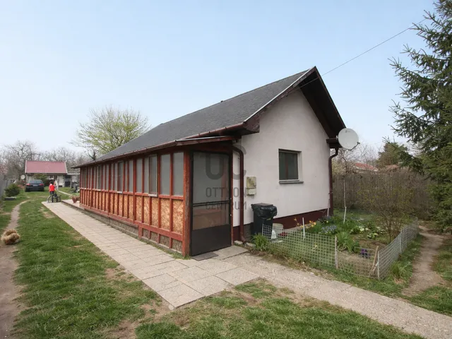 Eladó ház Debrecen, Pac 85 nm