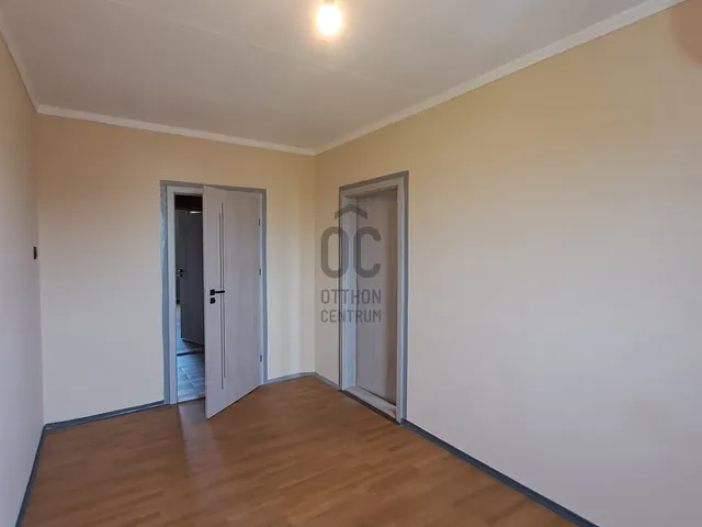 Eladó lakás Debrecen, Tócóskert 84 nm