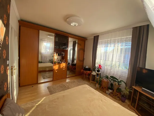 Eladó lakás Debrecen, Epreskert 69 nm