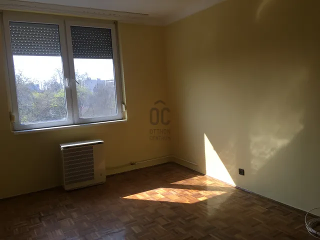 Eladó lakás Debrecen, Libakert 56 nm