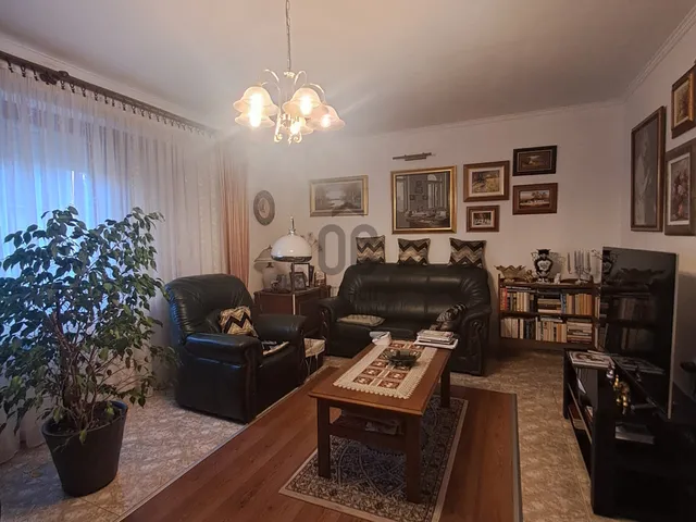 Eladó ház Debrecen, József Attila-telep 130 nm