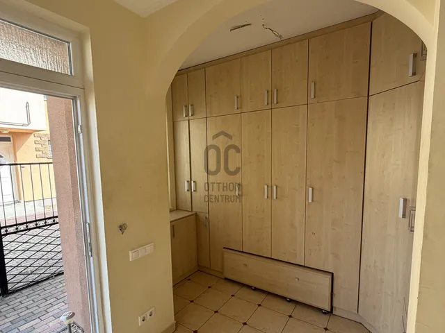 Eladó ház Debrecen, Hatvan utcai kert 101 nm