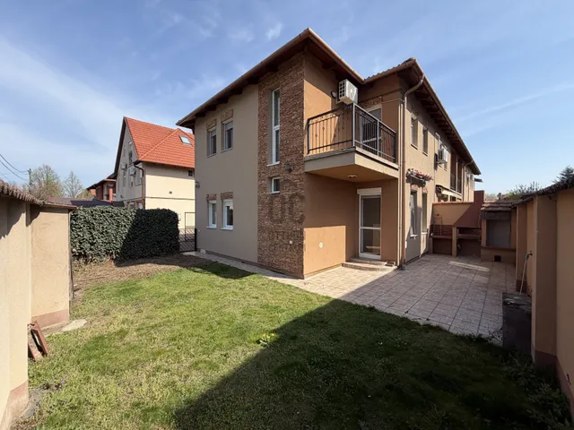 Eladó ház Debrecen, Hatvan utcai kert 101 nm