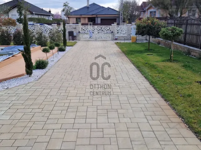 Eladó ház Debrecen, Júliatelep 150 nm