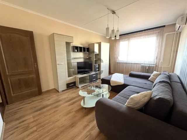 Eladó lakás Debrecen, Vénkert 55 nm