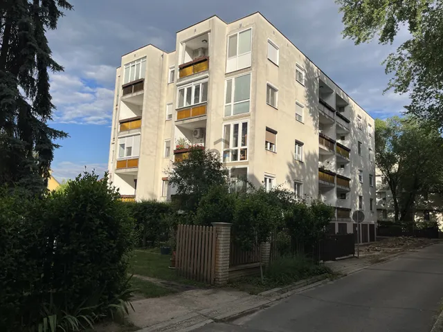 Eladó lakás Debrecen, Nagyerdő 85 nm