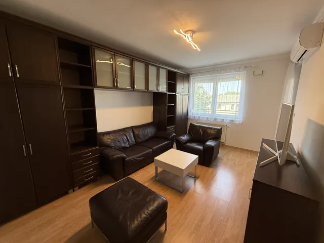 Kiadó lakás Debrecen, Széchenyikert 61 nm