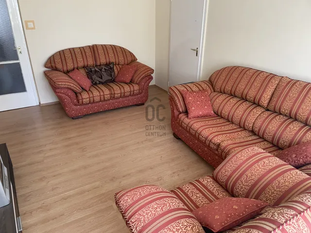 Eladó lakás Debrecen, Libakert 61 nm