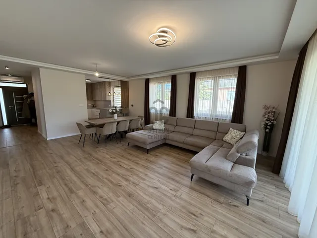 Eladó ház Debrecen, Józsa 188 nm