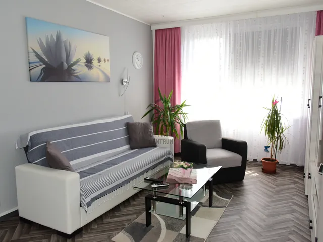 Eladó lakás Debrecen, Dobozi lakótelep 71 nm