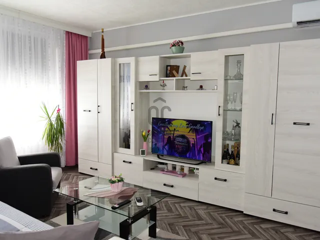 Eladó lakás Debrecen, Dobozi lakótelep 71 nm