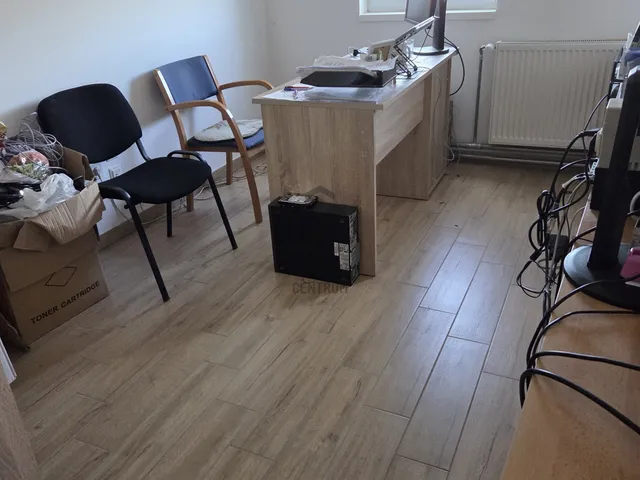 Eladó kereskedelmi és ipari ingatlan Debrecen, Józsa 2057 nm