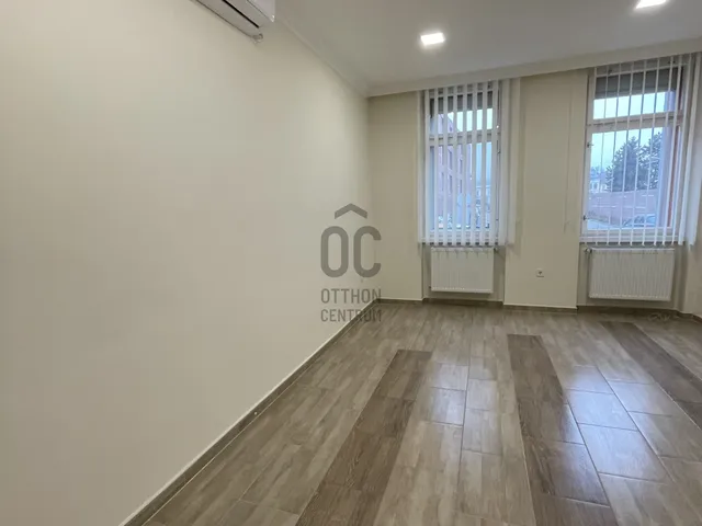 Kiadó kereskedelmi és ipari ingatlan Debrecen, Belváros 58 nm