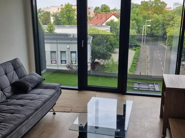 Kiadó lakás Debrecen, Nagyerdő 46 nm