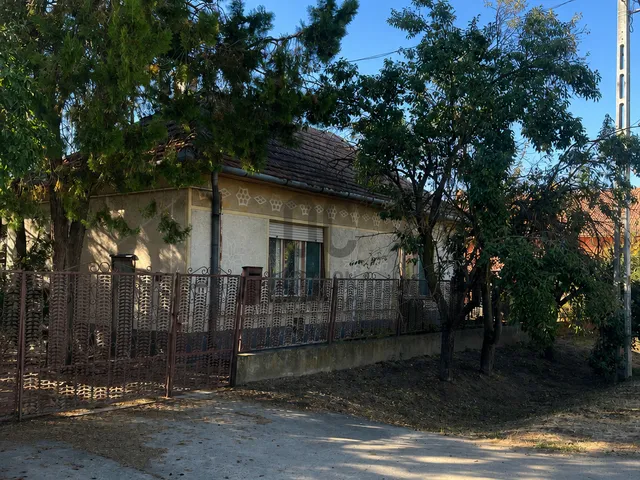 Eladó ház Zsáka 115 nm
