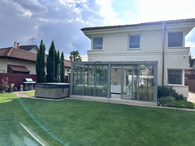 Eladó ház Debrecen, Hatvan utcai kert 140 nm