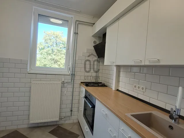 Eladó lakás Debrecen, Sestakert 56 nm