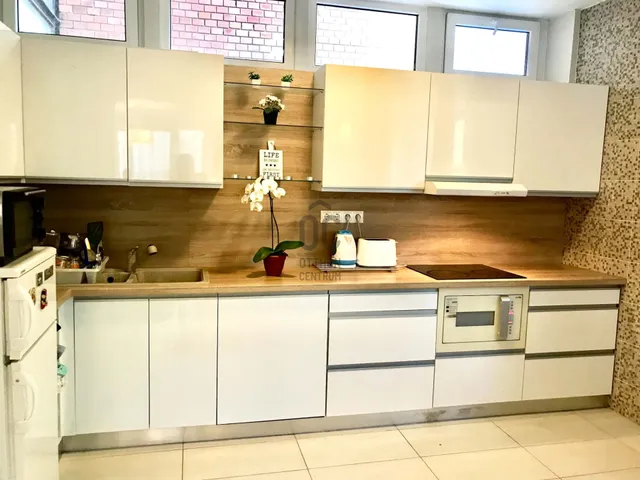 Eladó lakás Debrecen, Sestakert 88 nm