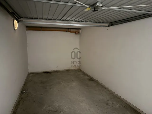 Eladó garázs Debrecen, Nagyerdő 14 nm