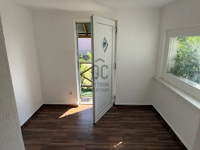 Eladó ház Téglás 50 nm