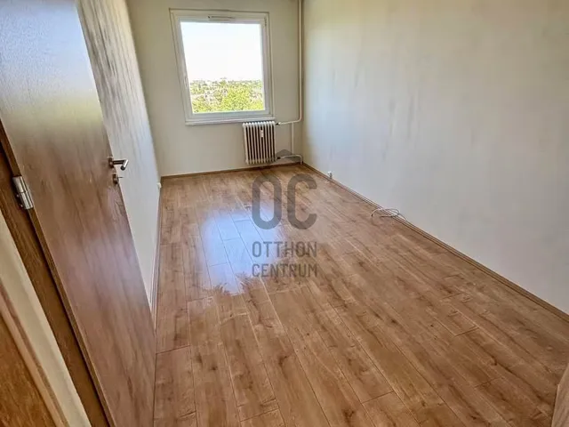 Eladó lakás Debrecen, Libakert 63 nm